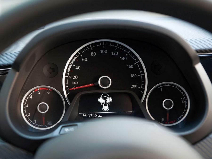  Volkswagen XL1 2013 года  (фото 57 из 78)